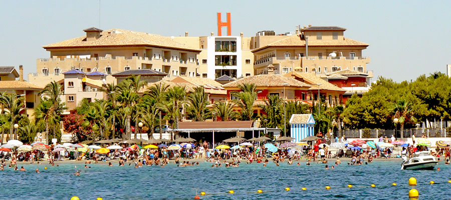 hotel_entrada singles-con-hijos-viajacontuhijo