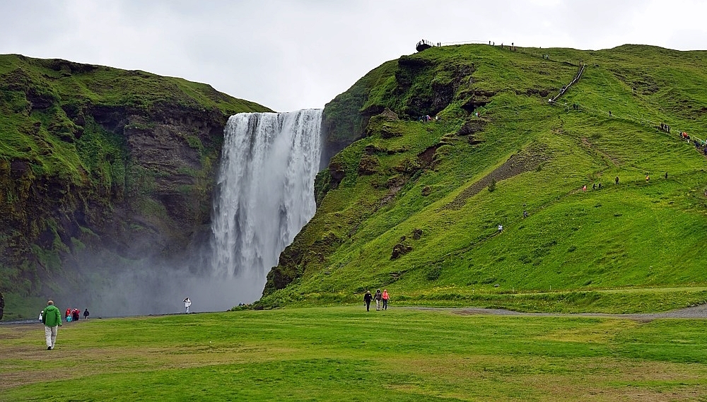 viajes-monoparentales-destinos-magicos-niños-islandia