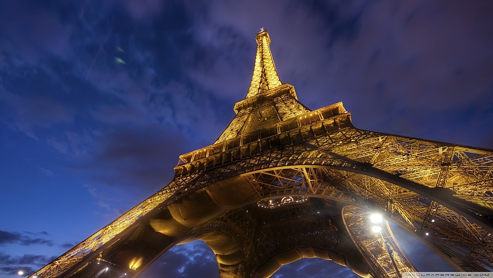 viajes-monoparentales-paris-con-hijos
